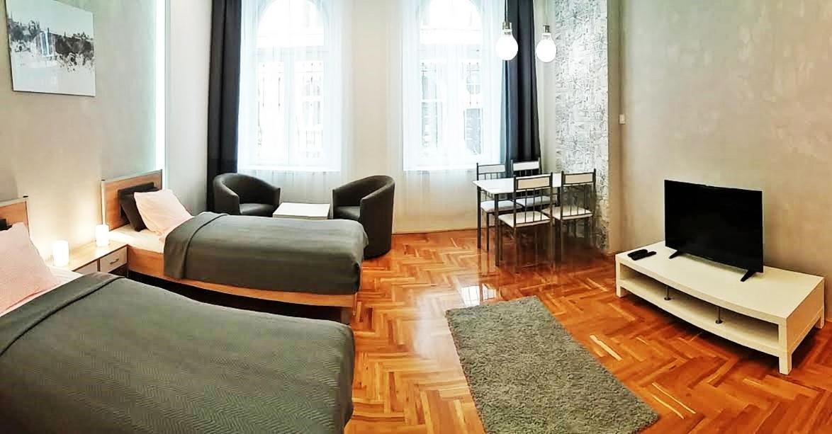 Unique Town Apartment. Clear Comfort. * Budapeszt