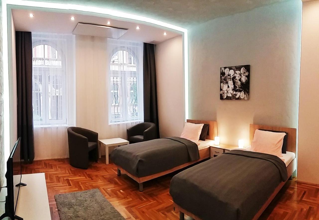 Unique Town Apartment. Clear Comfort. Apartament Budapeszt