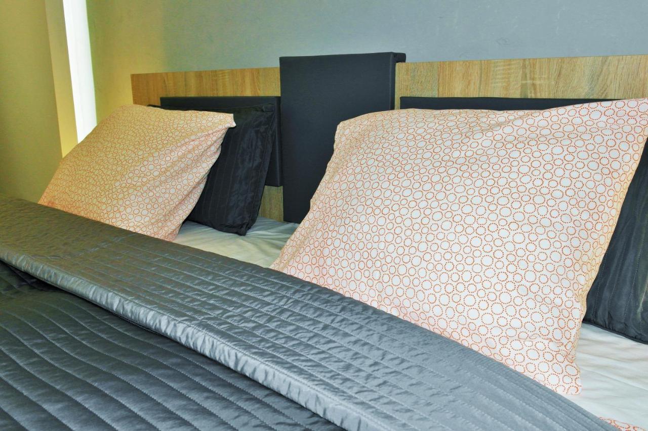 Apartament Unique Town Apartment. Clear Comfort. *