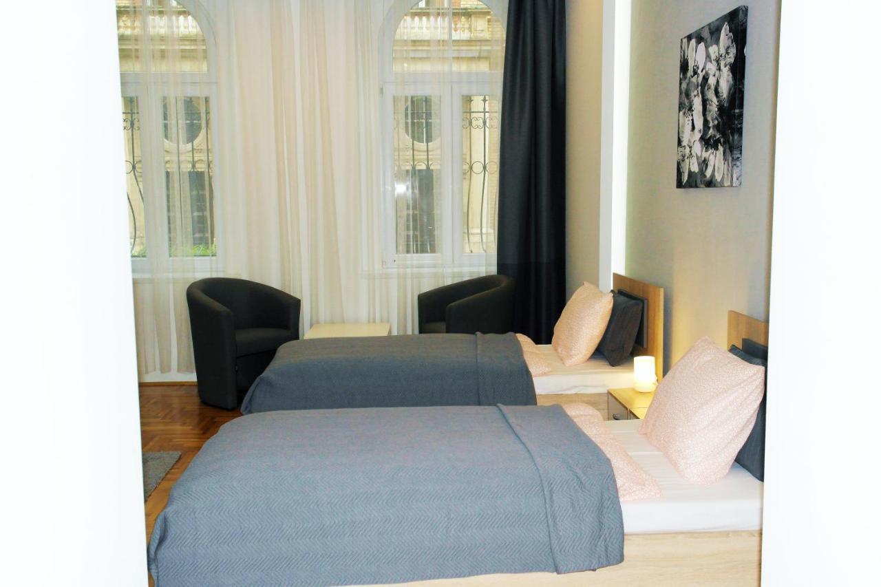Unique Town Apartment. Clear Comfort. Apartament Budapeszt